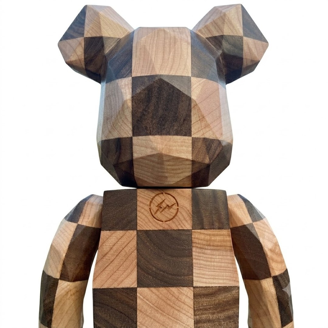 BE@RBRICK Diamond 400% — деревянная фигурка, Бук и грецкий орех