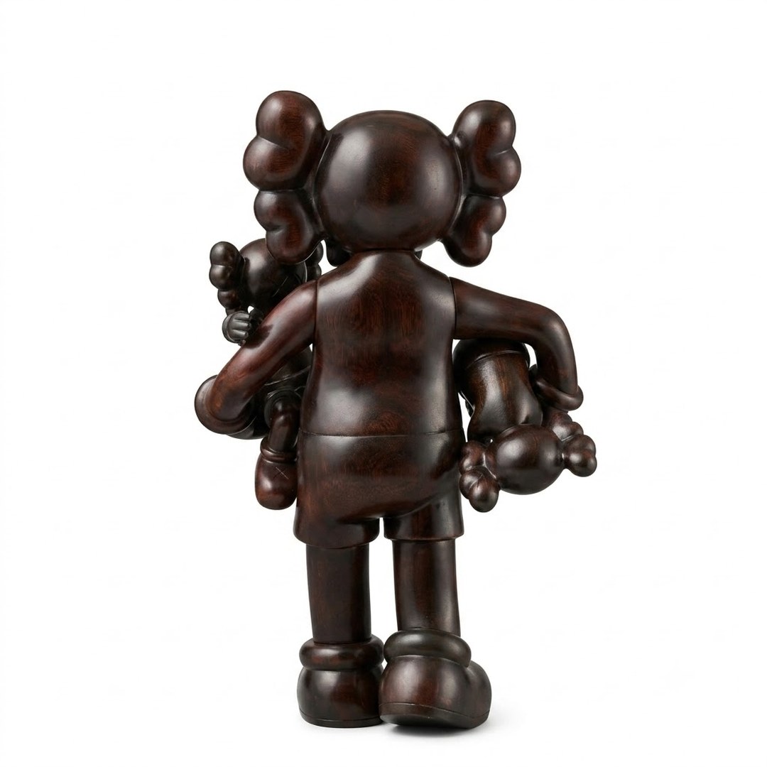 KAWS «Holding Baby» 50 см — деревянная фигурка, Дерево антон, лак